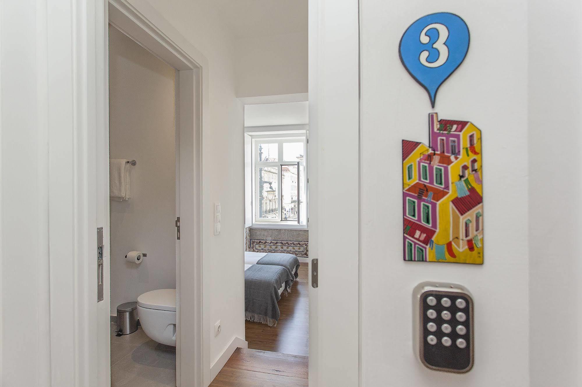 Lisbon Old Town Guest House מראה חיצוני תמונה